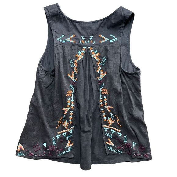 Akemi + Kin Rigmarole Sleeveless Top Fringe Embroidered Size Large - Picture 3 of 4